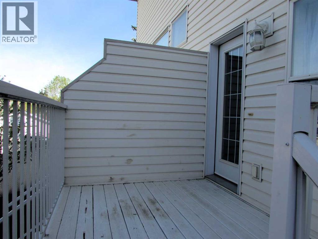 15 Kerry Wood Mews - 10