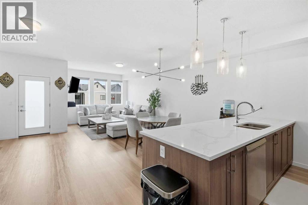 105 South Point Manor SW - 13