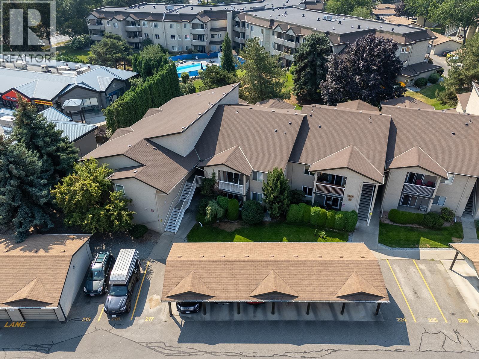 208D 735 Cook Road, Kelowna