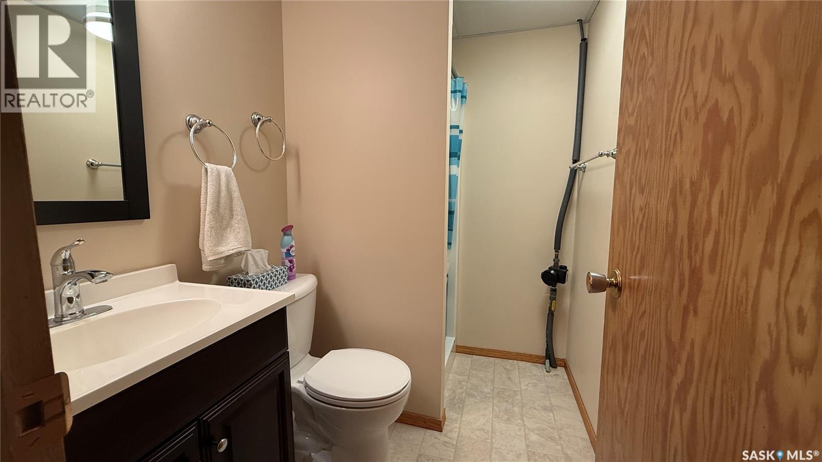 224 Hudek AVENUE W - Image 10