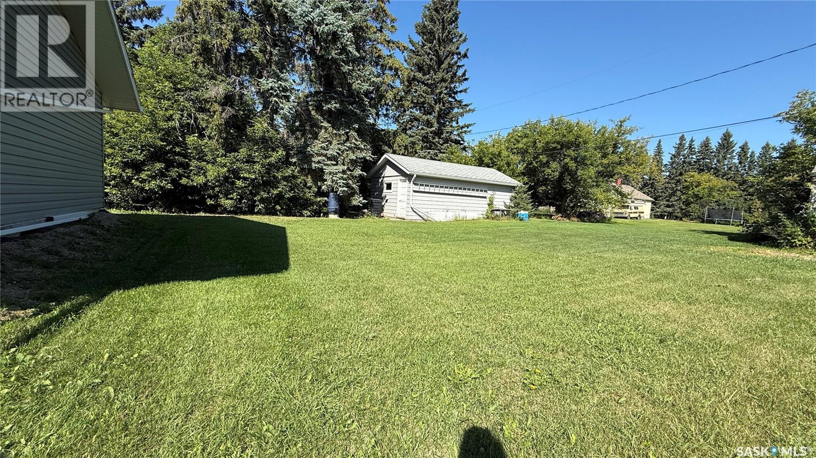 224 Hudek AVENUE W - Image 24