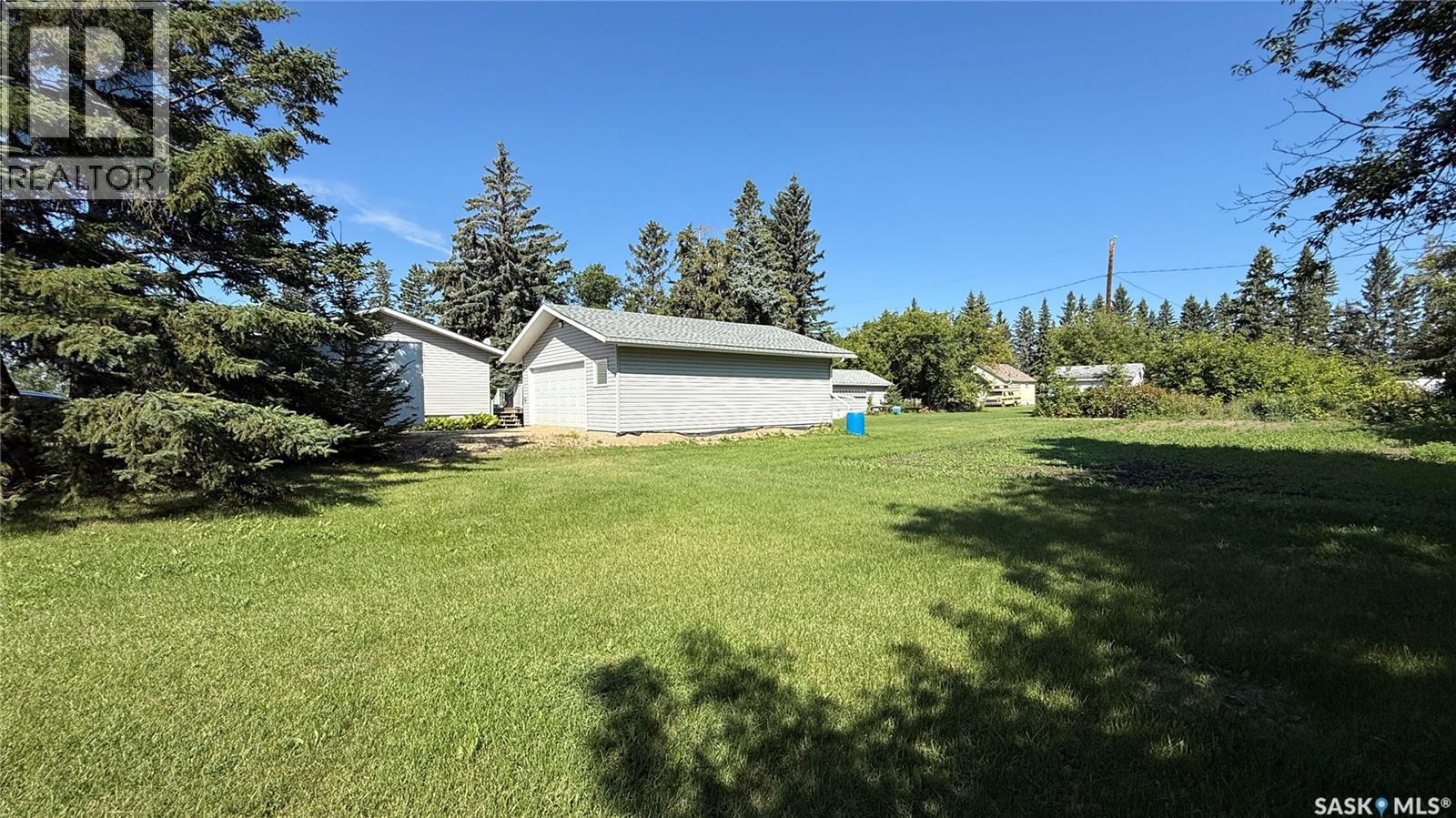 224 Hudek AVENUE W - Image 26