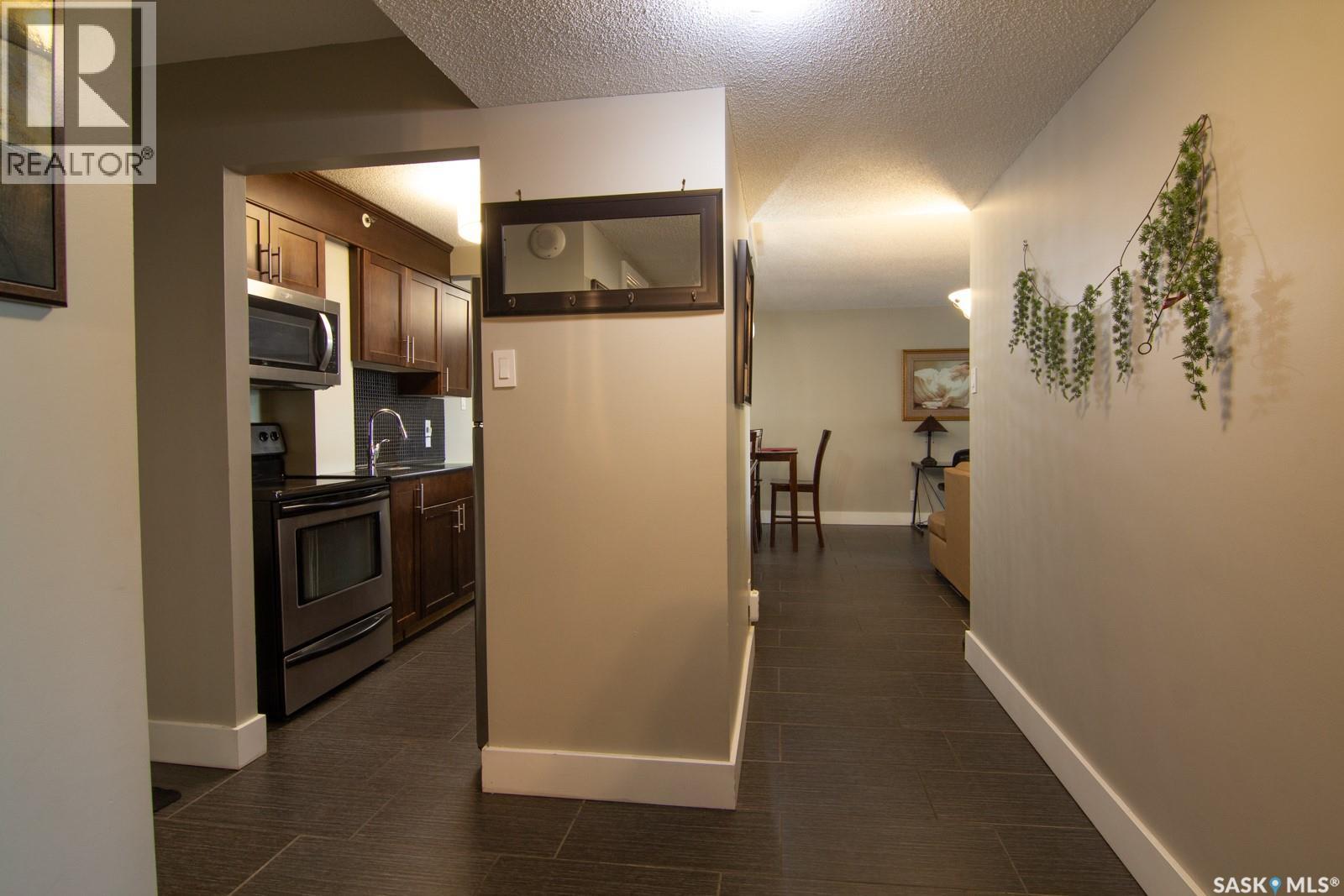 #201 320 5th AVENUE N - 3
