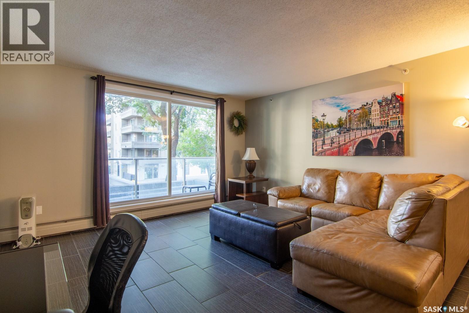 #201 320 5th AVENUE N - Image 9