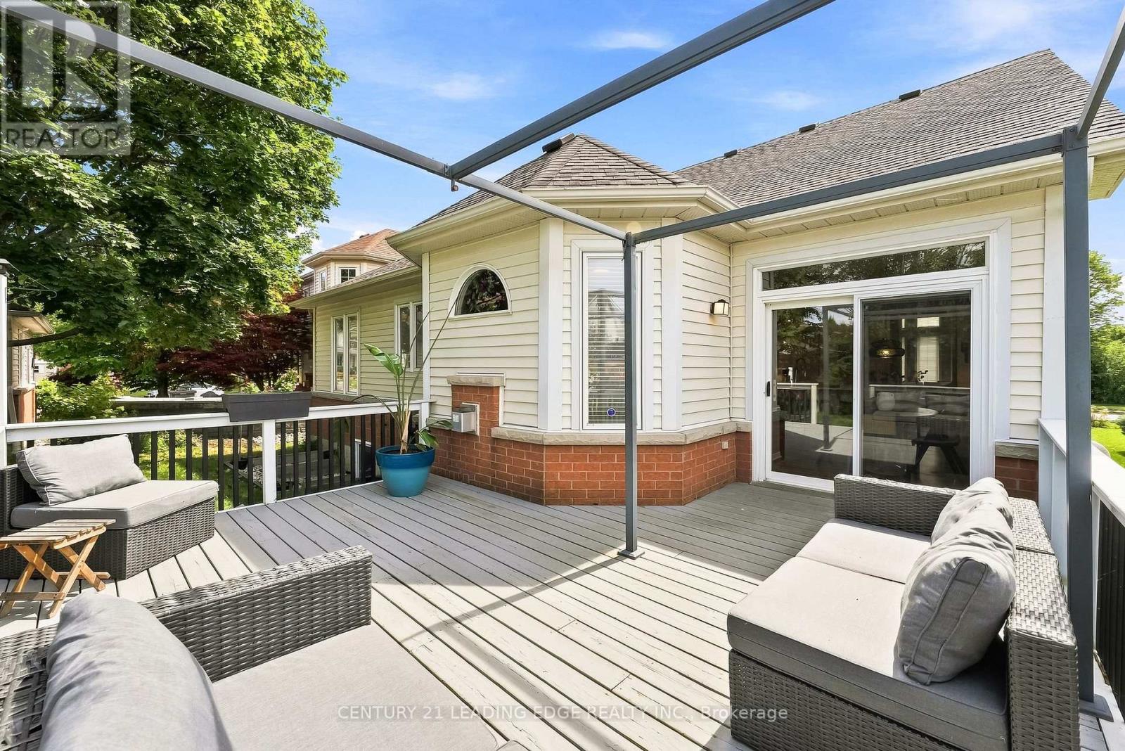 291 WHITBY SHORES GREENWAY - 42