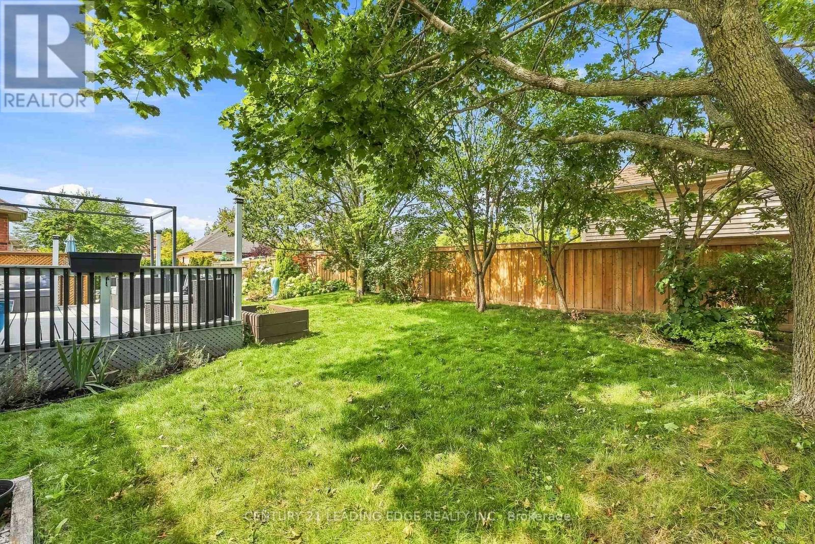 291 WHITBY SHORES GREENWAY - 46