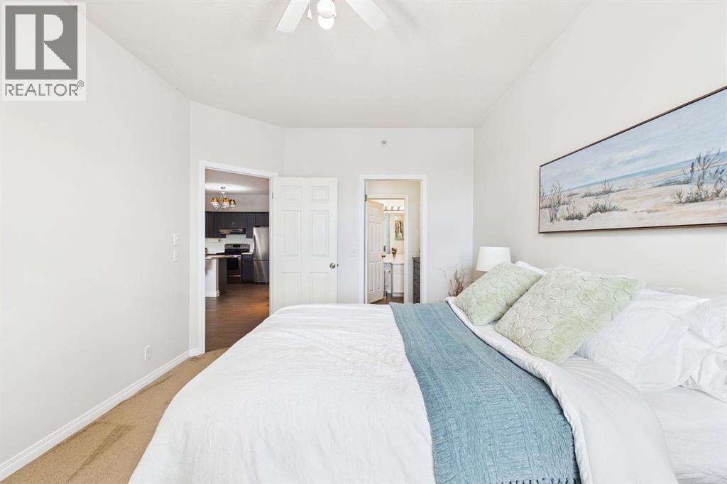 #303 2134 Kensington Road NW - 17