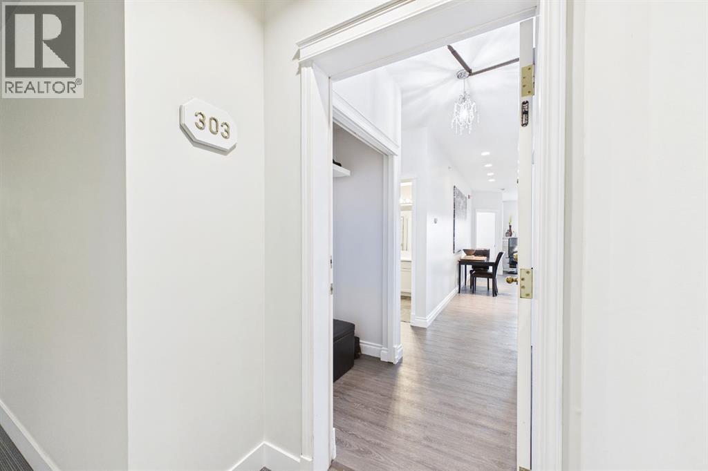 #303 2134 Kensington Road NW - 27