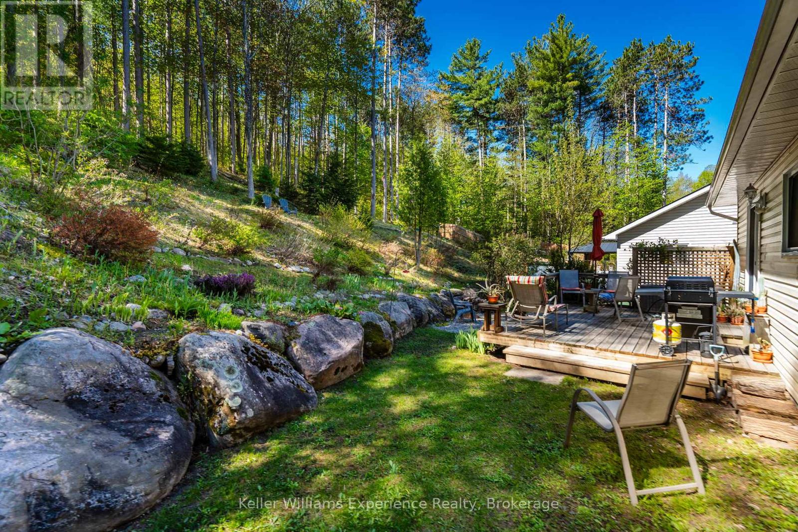 53 THERRIEN COURT - Image 19