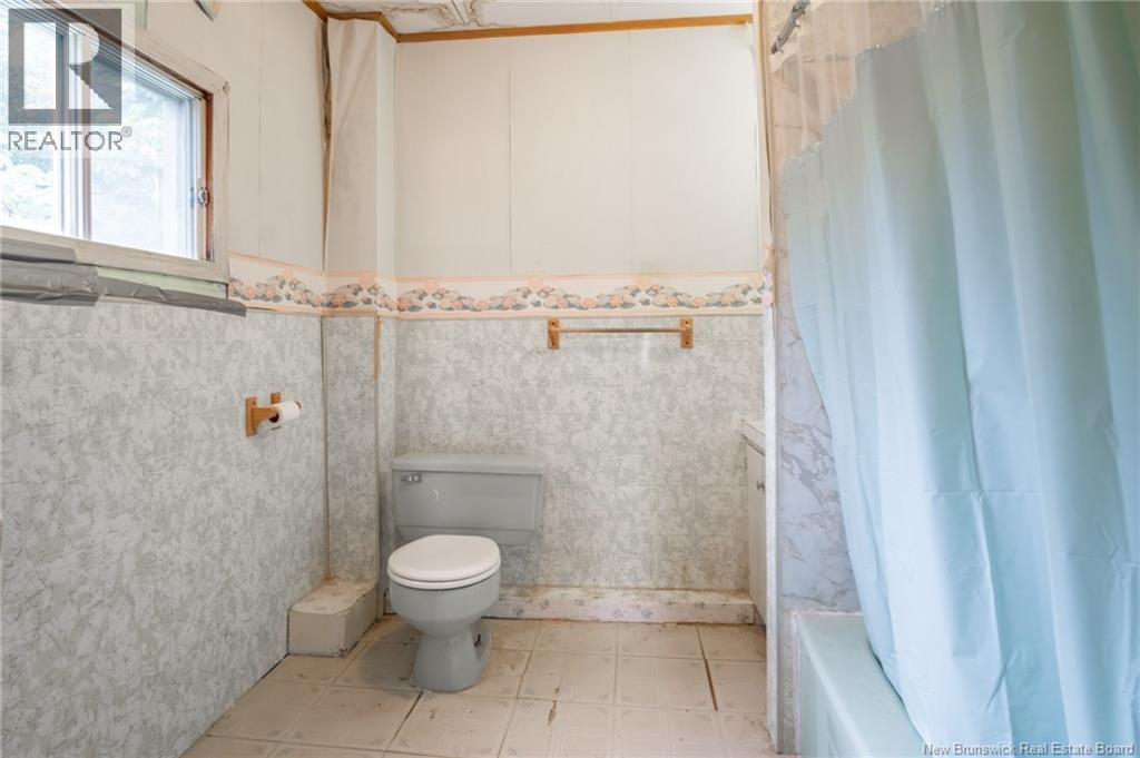 29 Churchill Street - Image 13