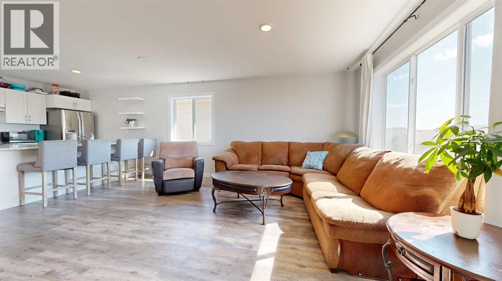 9517 113 Avenue - Image 25