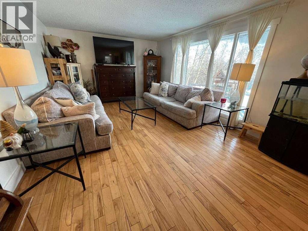 723009 Range Road 30 - Image 7
