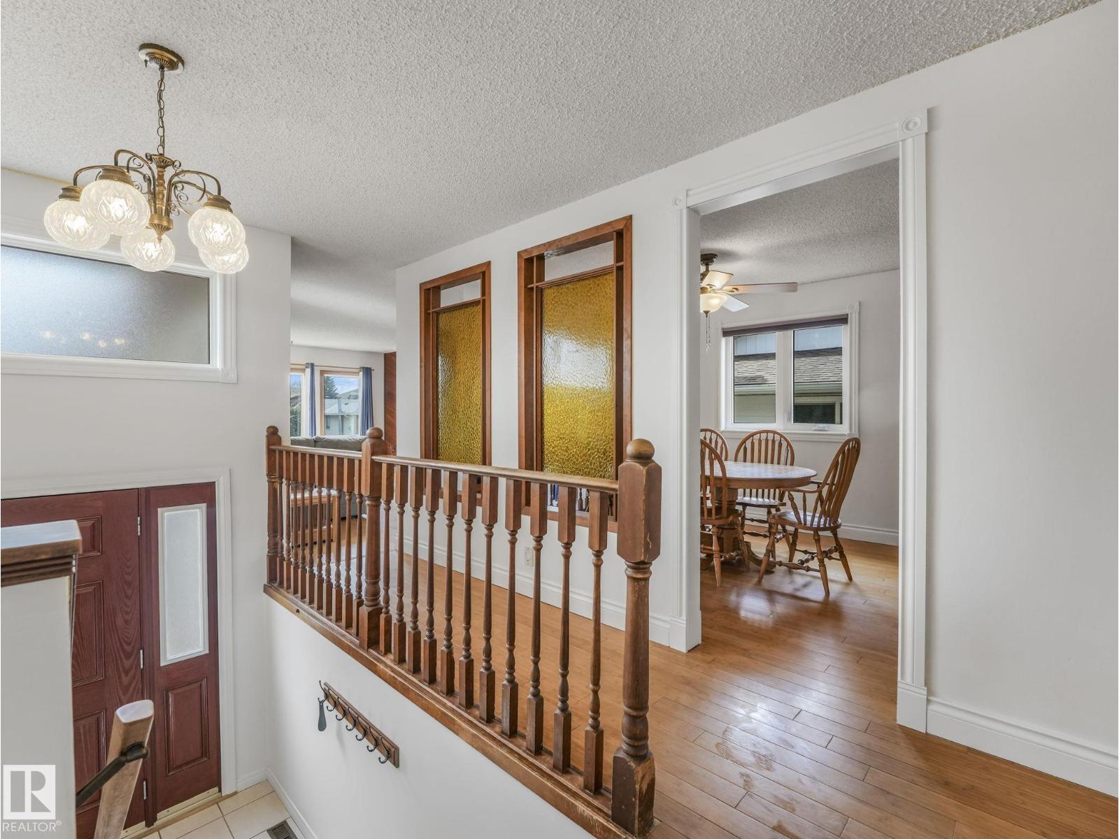 4512 20A AV NW - 7