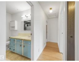 4512 20a Av Nw, Edmonton, AB T6L2Z5 Photo 27