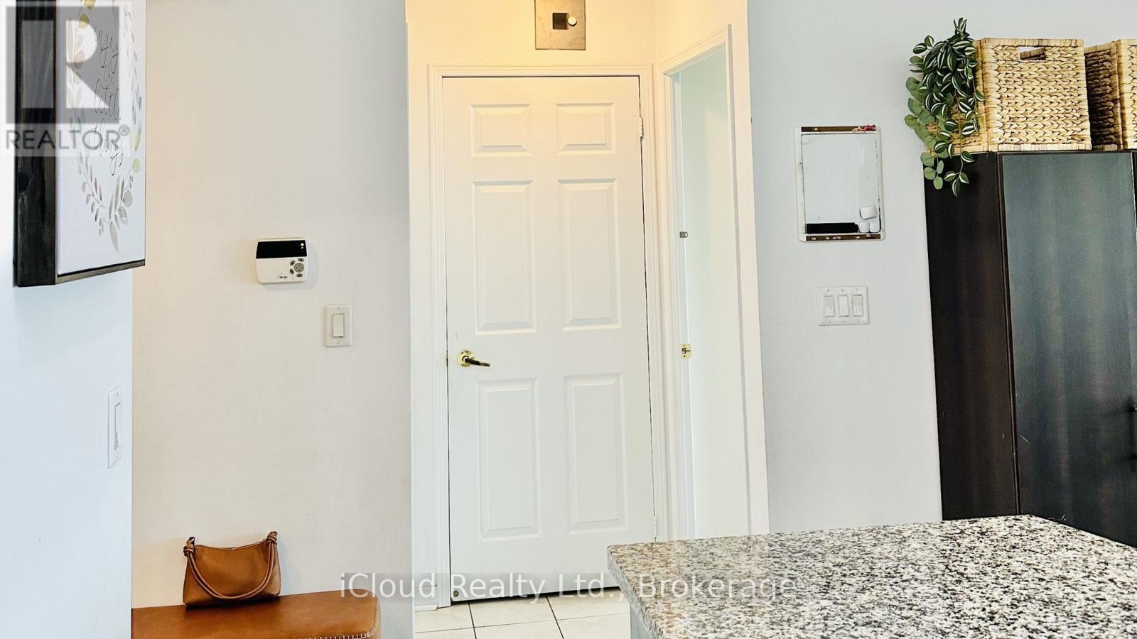 #1507 4900 GLEN ERIN DRIVE - 16