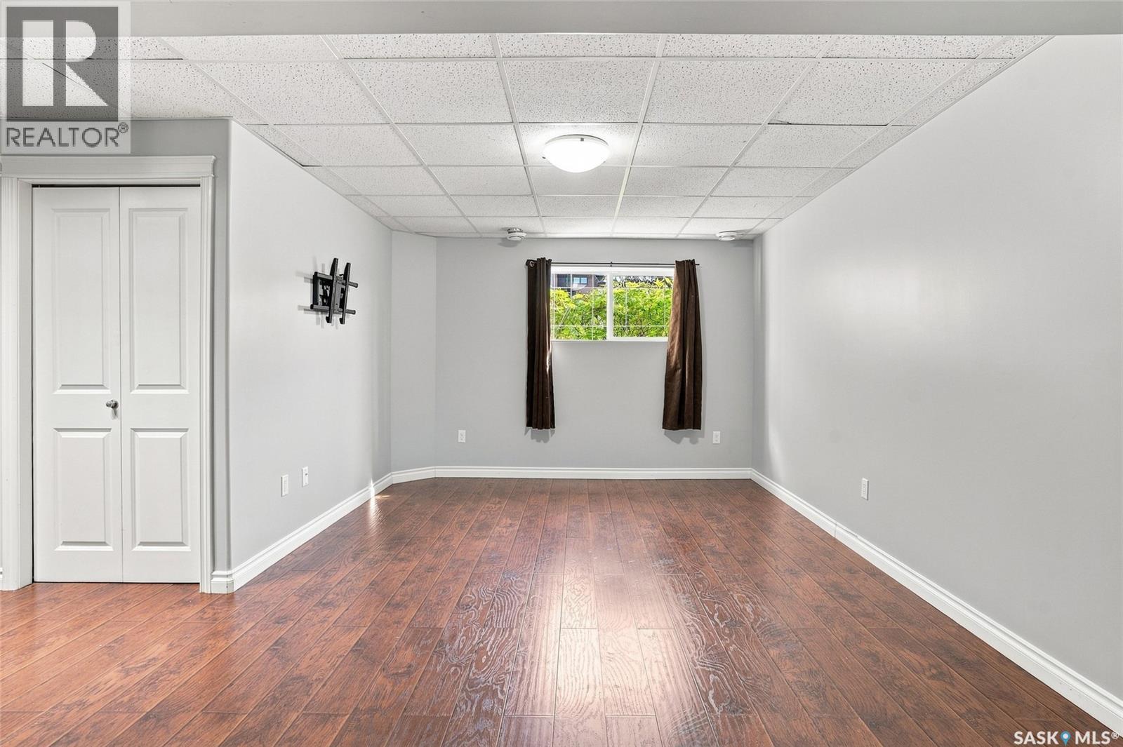 318 Lucyk CRESCENT - Image 24