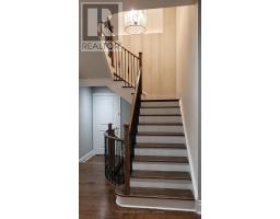 56 Golden Hawk Drive, Hamilton, ON L8B1W9 Photo 12