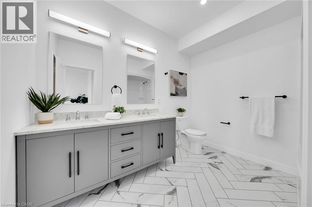 4093 RAINHAM Road - 21