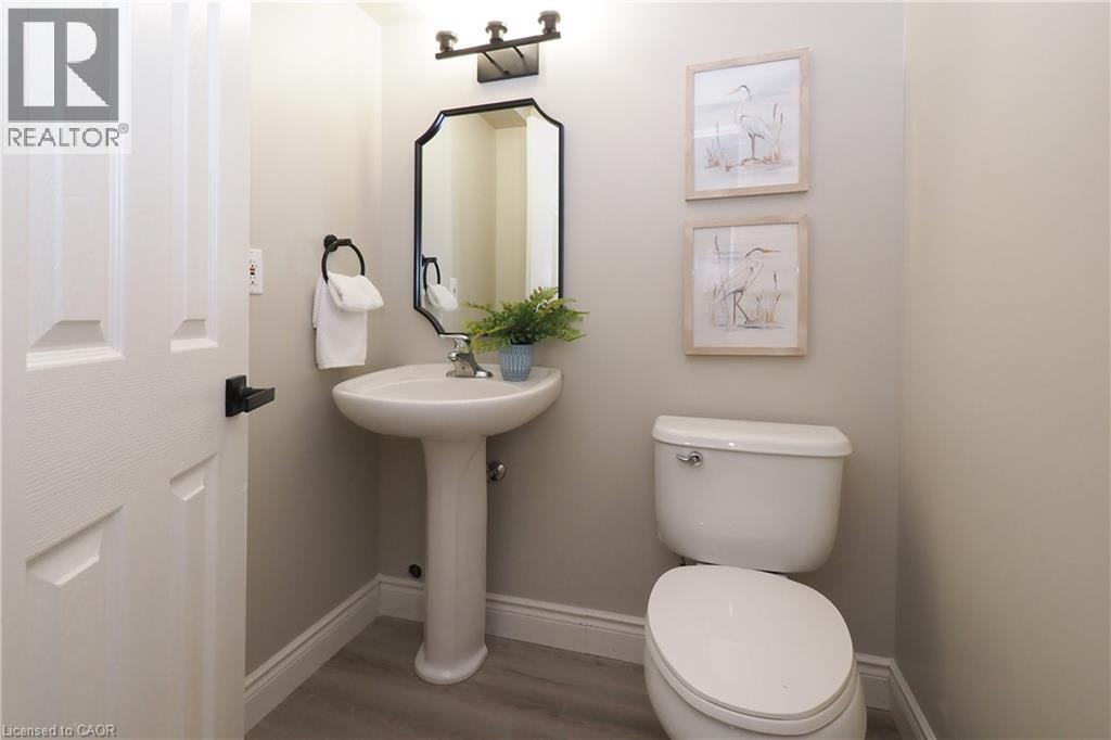 495 MISTY Crescent - 40