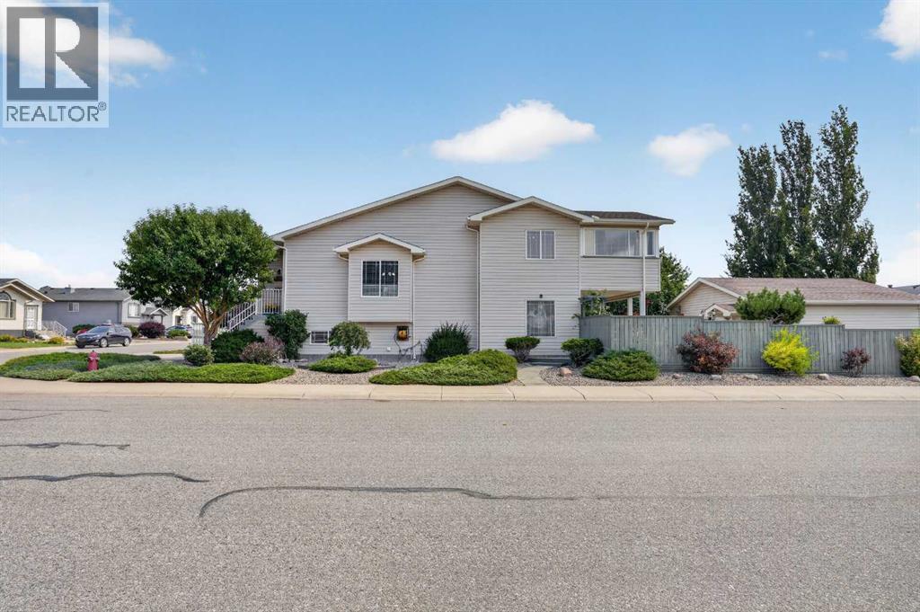 94 Heritage Lane W - 3