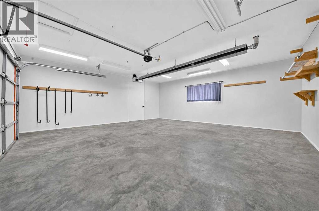 94 Heritage Lane W - 47