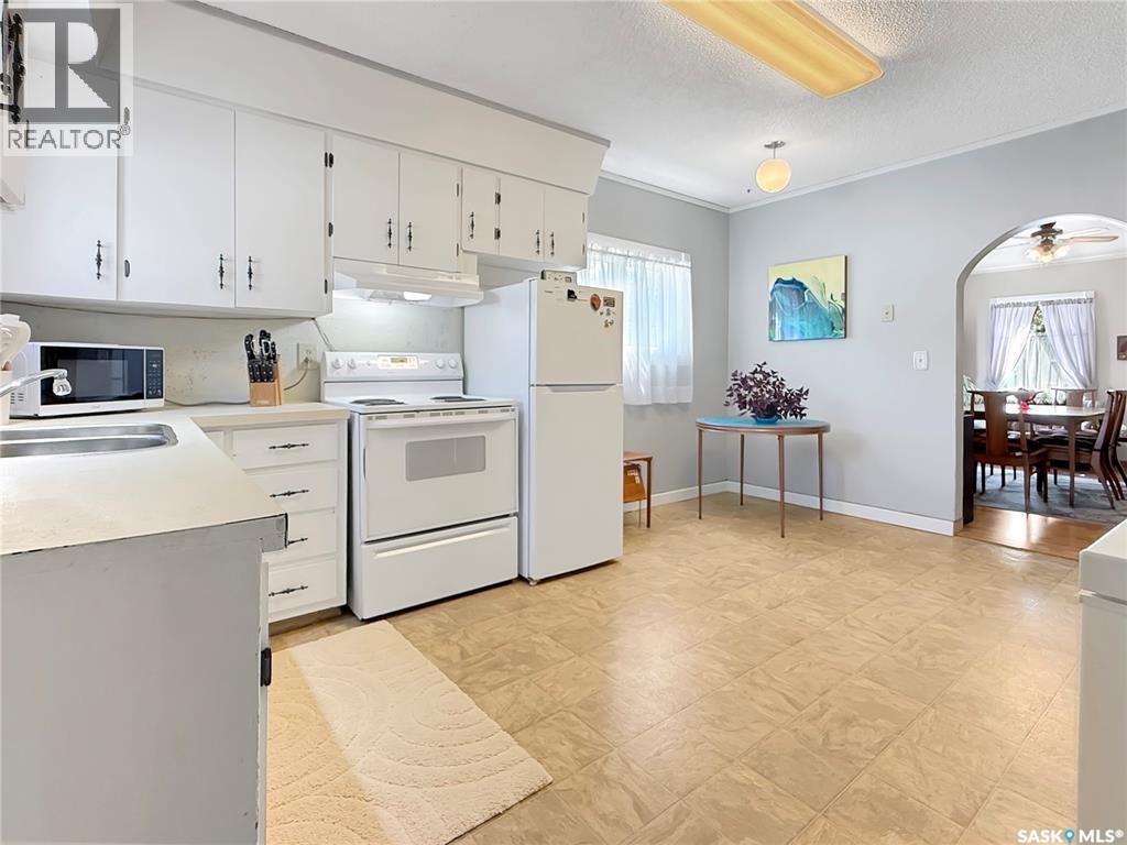 371 9th AVENUE NW - 5