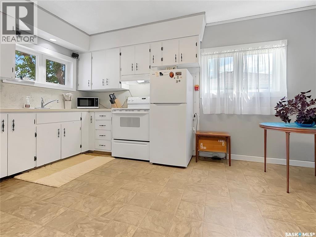 371 9th AVENUE NW - Image 6