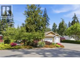 Dining nook - 3831 Creekside Dr, Bowser, BC V0R1G0 Photo 11