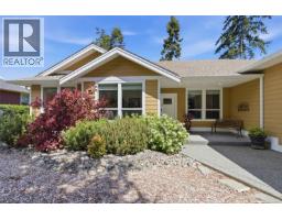 Kitchen - 3831 Creekside Dr, Bowser, BC V0R1G0 Photo 12