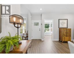 3831 Creekside Dr, Bowser, BC V0R1G0 Photo 14
