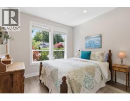 3831 Creekside Dr, Bowser, BC V0R1G0 Photo 32