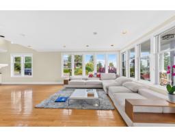 14139 Marine Drive, White Rock, BC V4B1A6 Photo 7