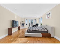 14139 Marine Drive, White Rock, BC V4B1A6 Photo 17