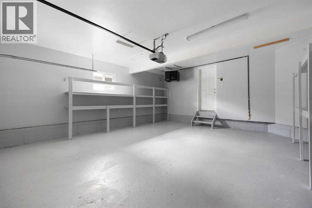 152 Cinnamon Street - Image 32