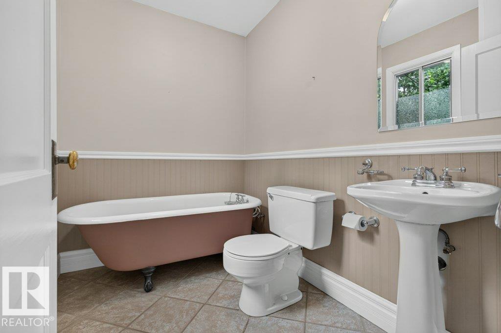 9026 92 ST NW - Image 14