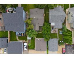 9026 92 St Nw, Edmonton, AB T6C3R2 Photo 34