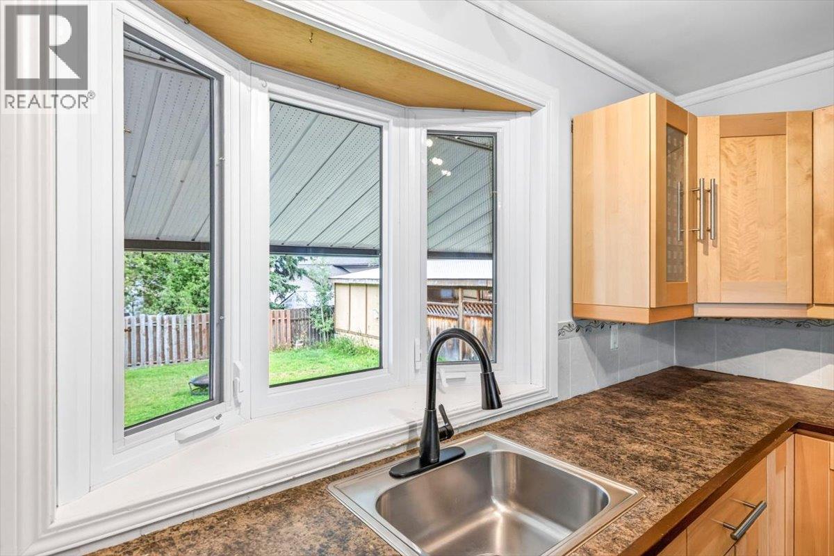 831 Michel Road - Image 11
