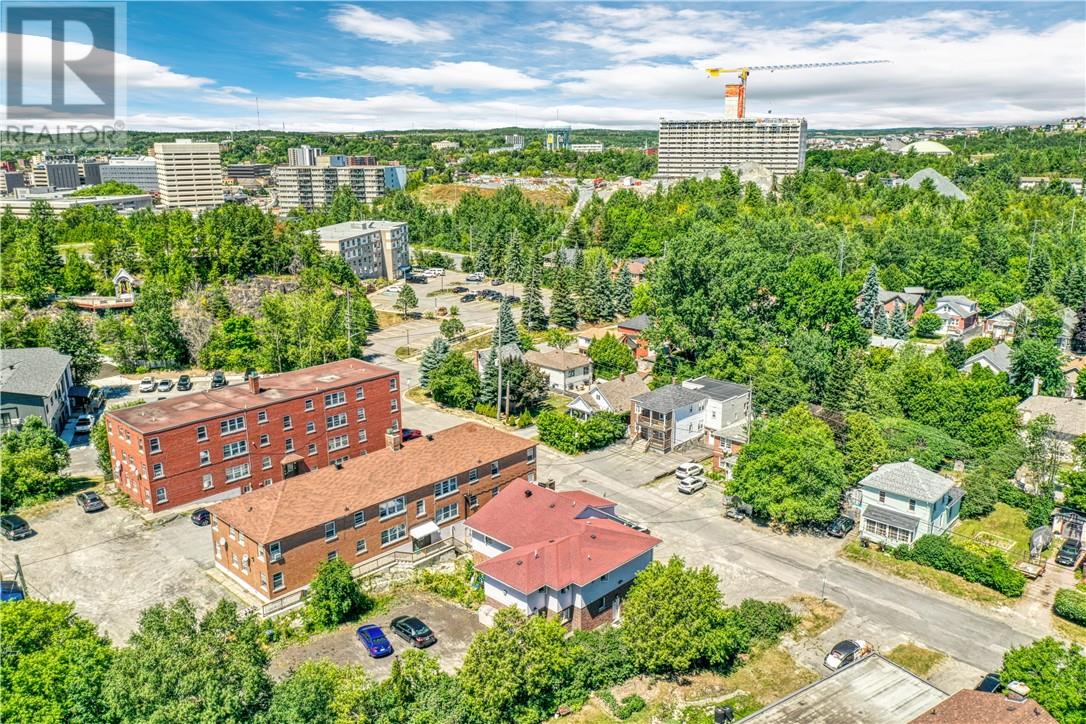 355 Cartier Avenue - 40