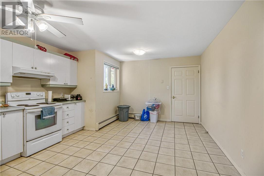 355 Cartier Avenue - Image 21
