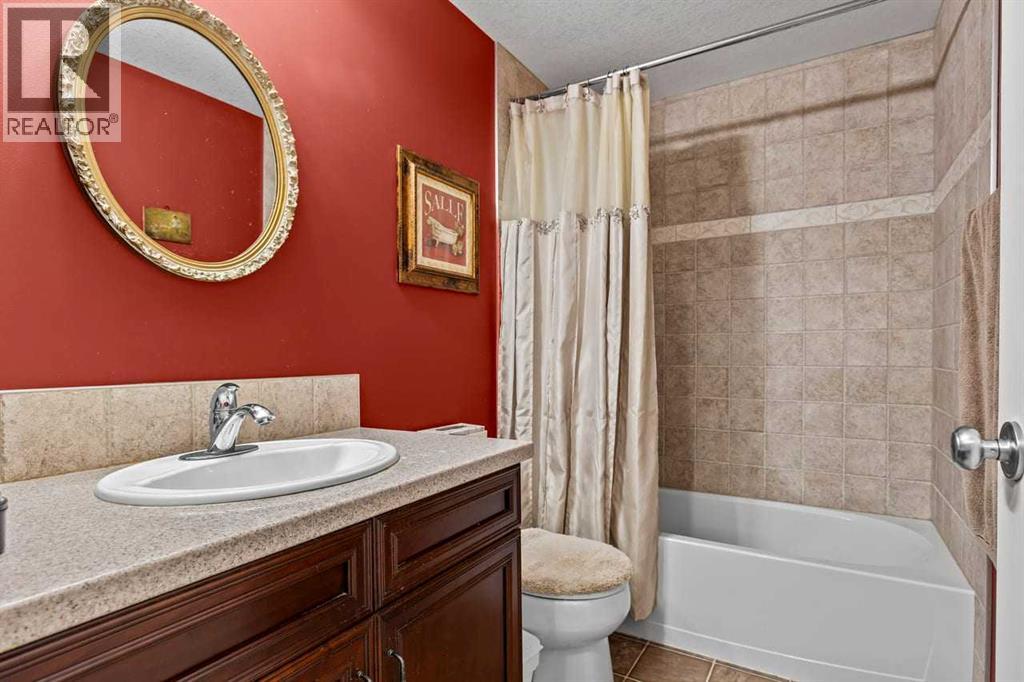 1044 3RD Street - Image 33