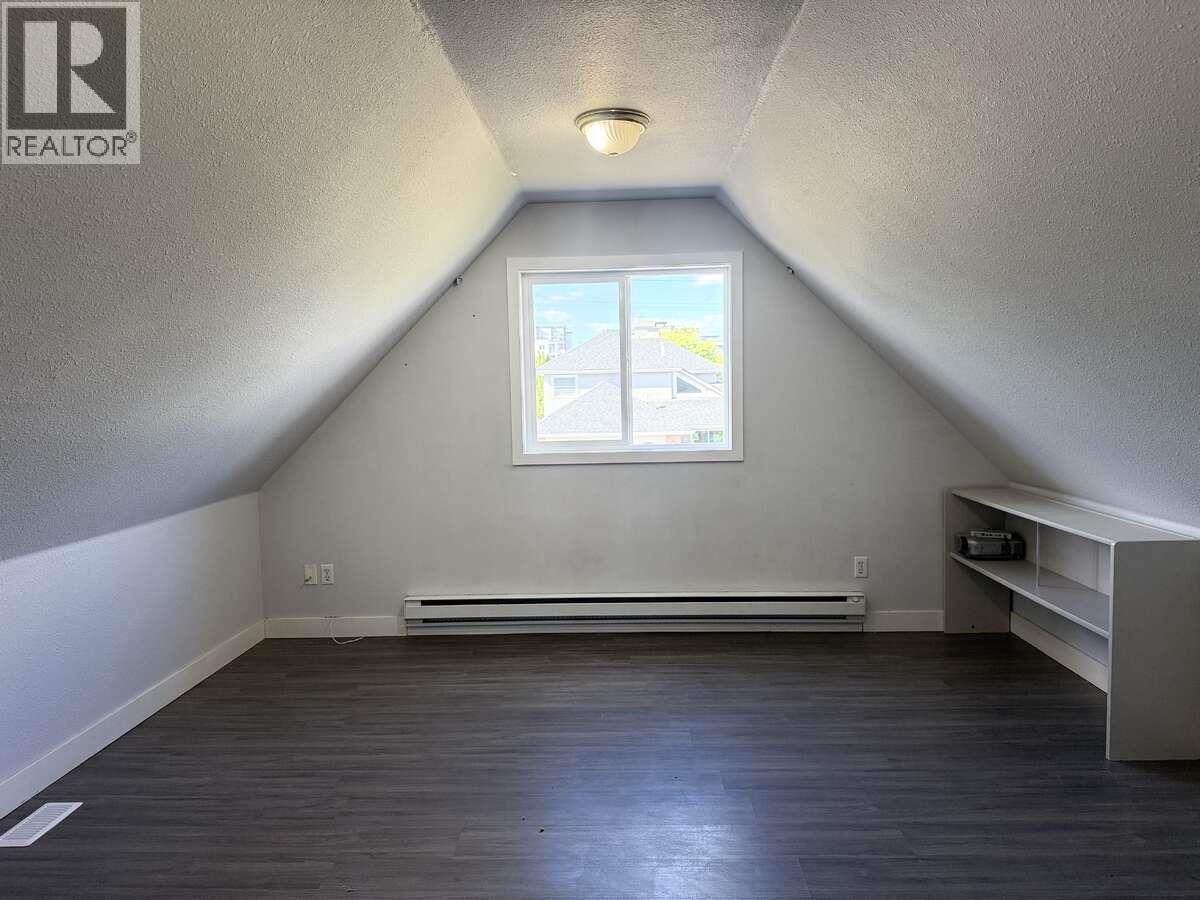  877 Springside Court, Kelowna