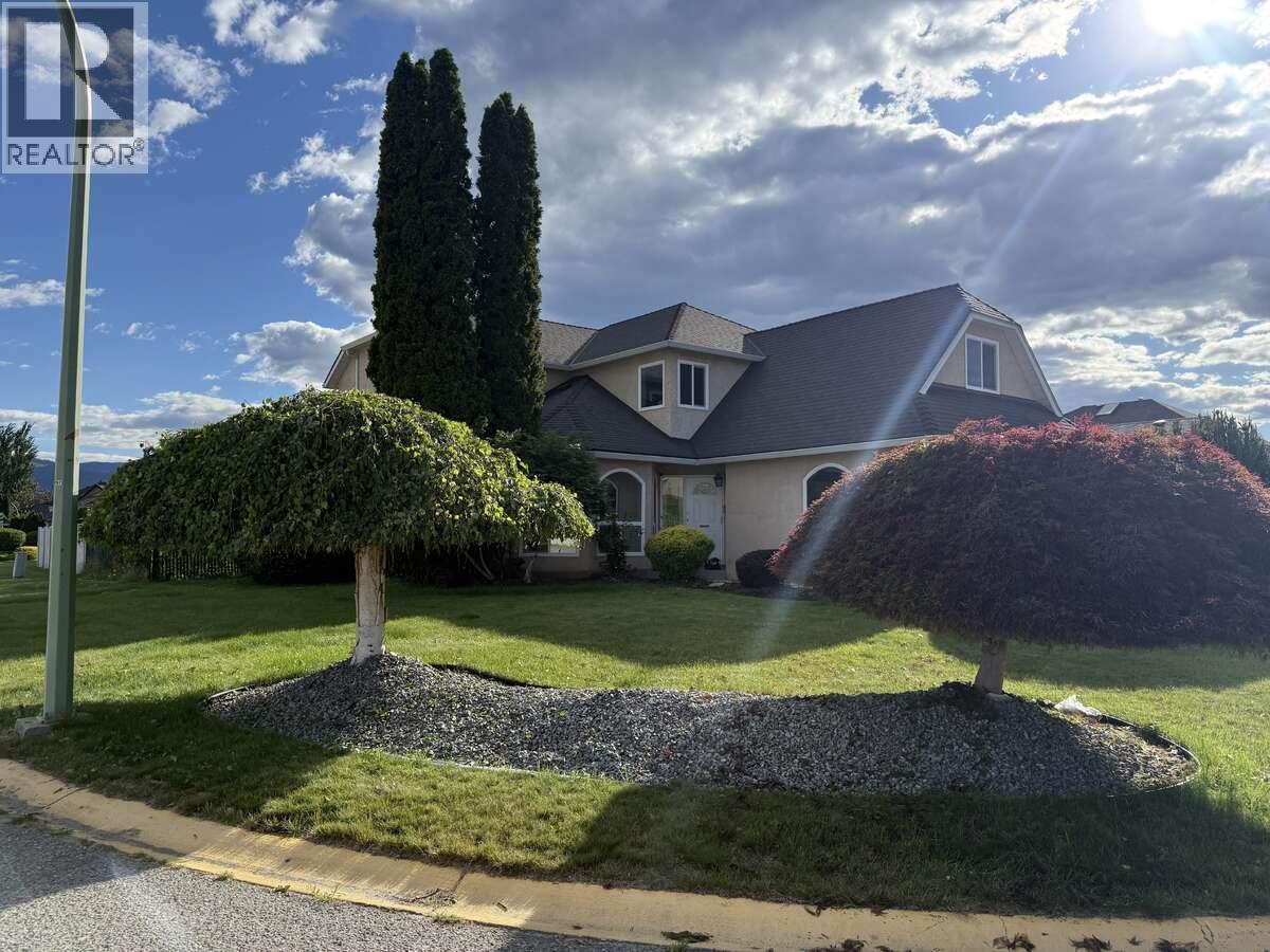  877 Springside Court, Kelowna