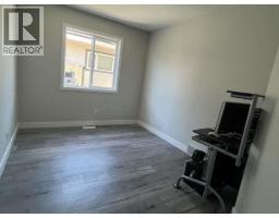 877 Springside Court, Kelowna, BC V1W3L8 Photo 18