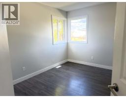 877 Springside Court, Kelowna, BC V1W3L8 Photo 32
