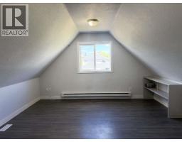 877 Springside Court, Kelowna, BC V1W3L8 Photo 35