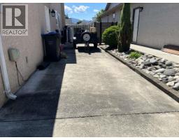 877 Springside Court, Kelowna, BC V1W3L8 Photo 48
