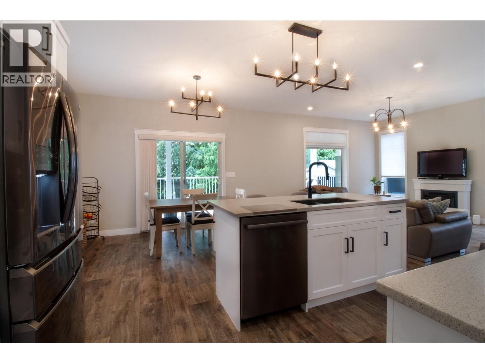 16 Johnson Way - Image 12
