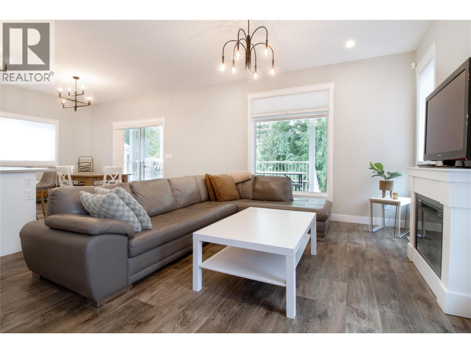 16 Johnson Way - Image 7