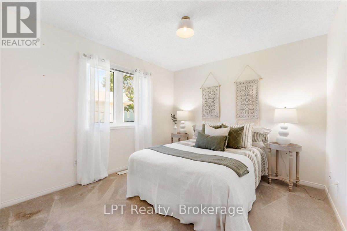 5 NIAGARA TRAIL - Image 26