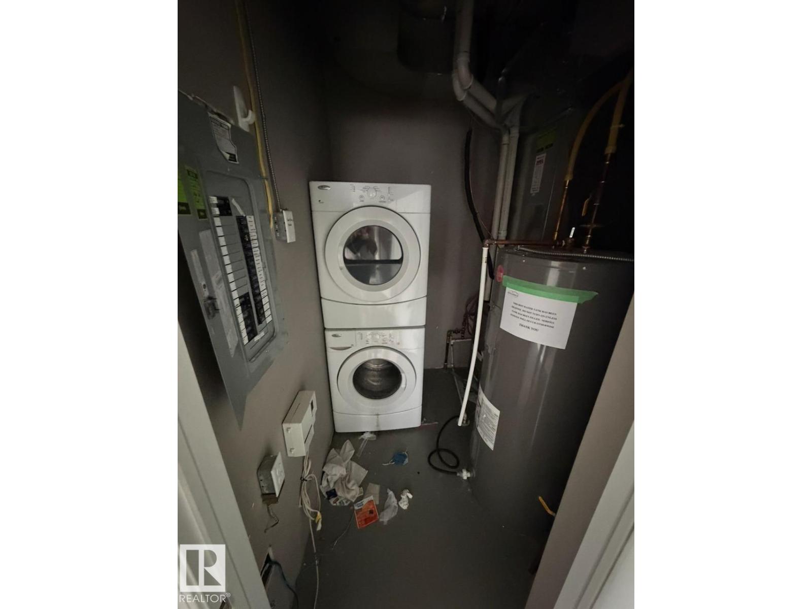 #21 6520 2 AV SW - 12
